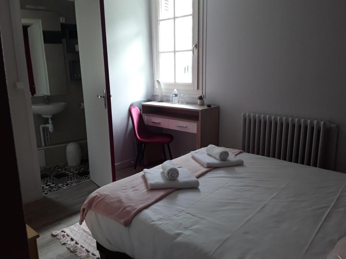 Hotel Du Cafe Des Arts Σινόν Εξωτερικό φωτογραφία