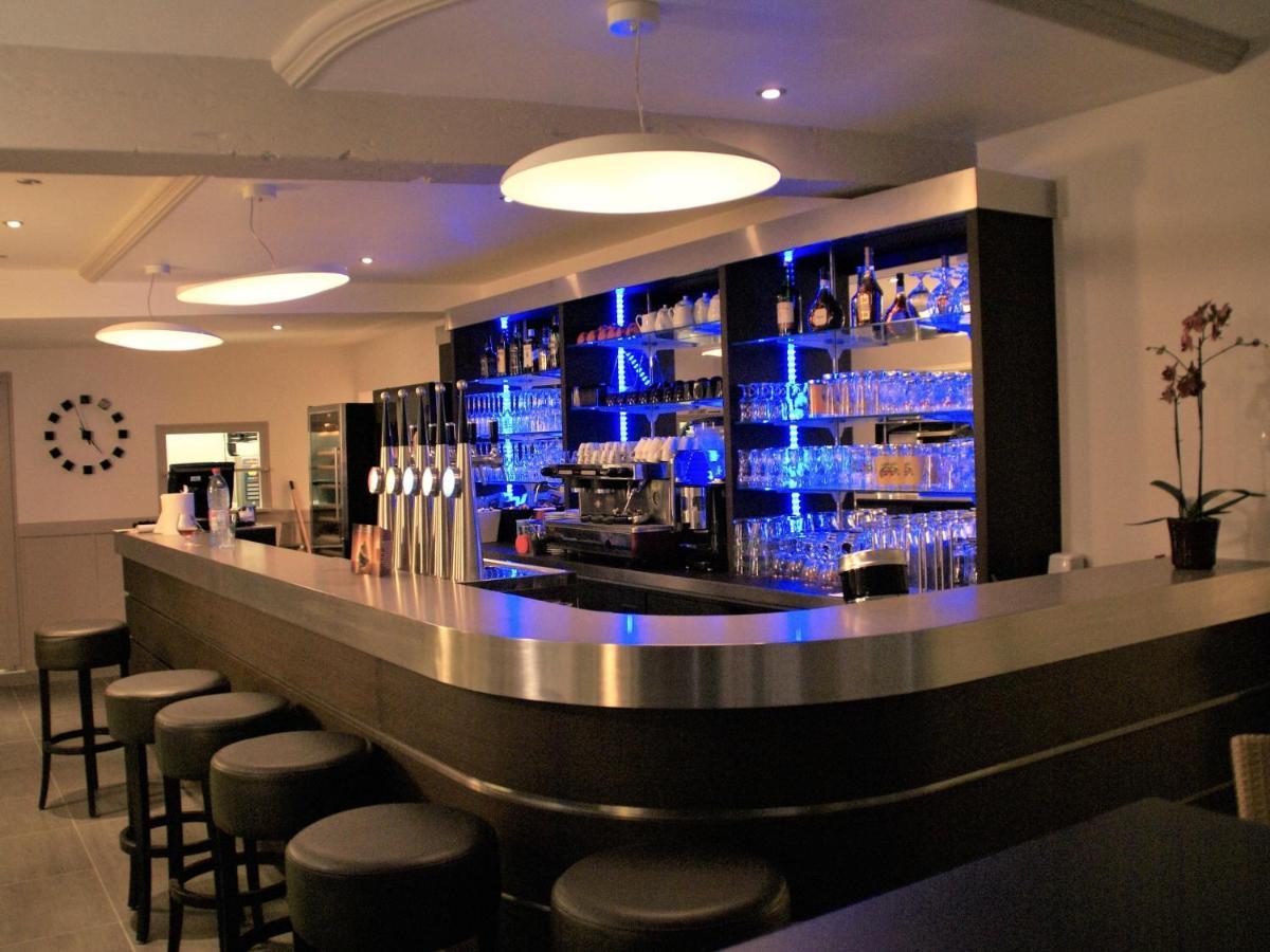 Hotel Du Cafe Des Arts Σινόν Εξωτερικό φωτογραφία